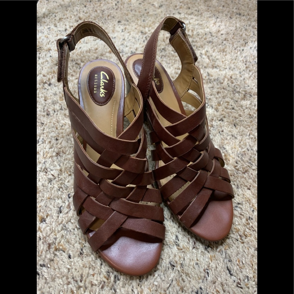 Clarks Sandals size 7.5